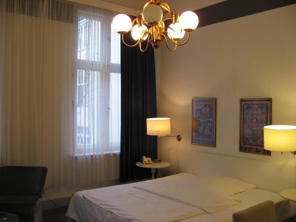 Midi City West Am Ku'damm Hotel 3*