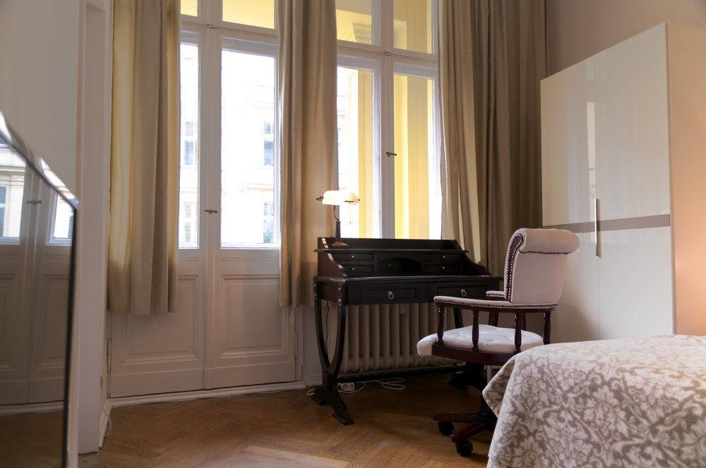 Hotel Midi City West Am Ku'damm 3*